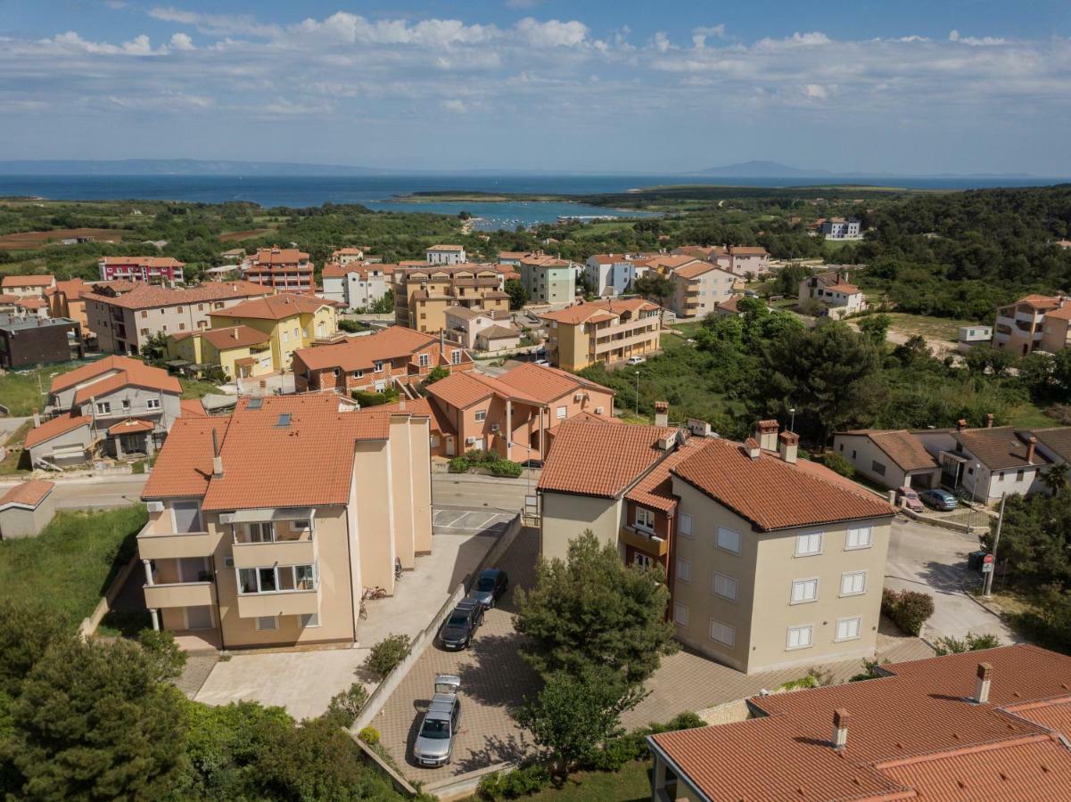 Villa Alice App2 Liznjan Bagian luar foto