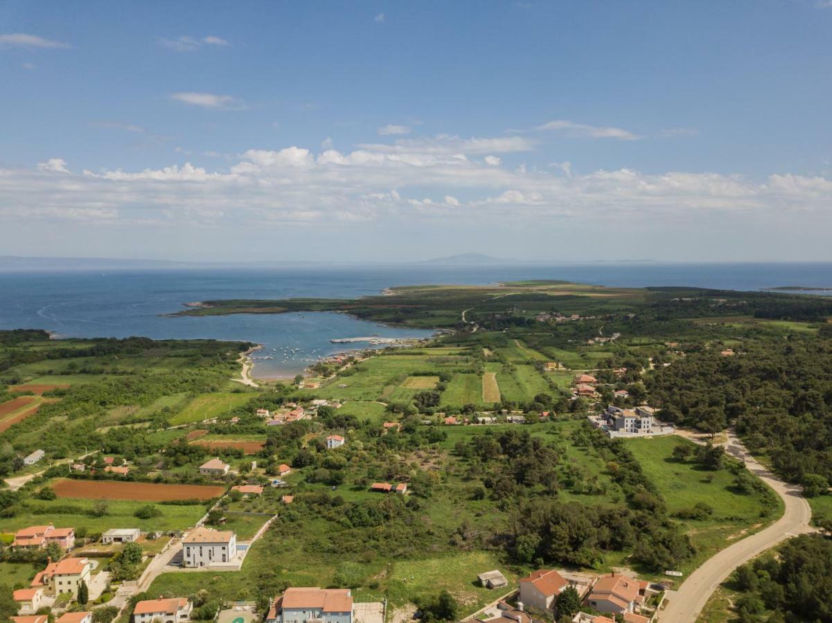 Villa Alice App2 Liznjan Bagian luar foto